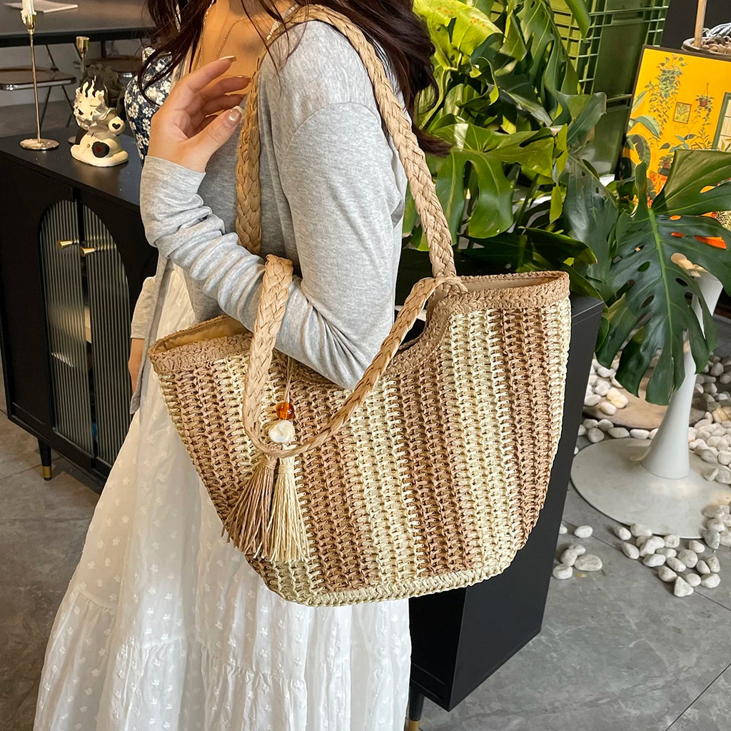 Women handbags.2025 Summer New Striped Handbag Large-capacity lightweight leisure one-shoulder straw bag holiday shopping basket