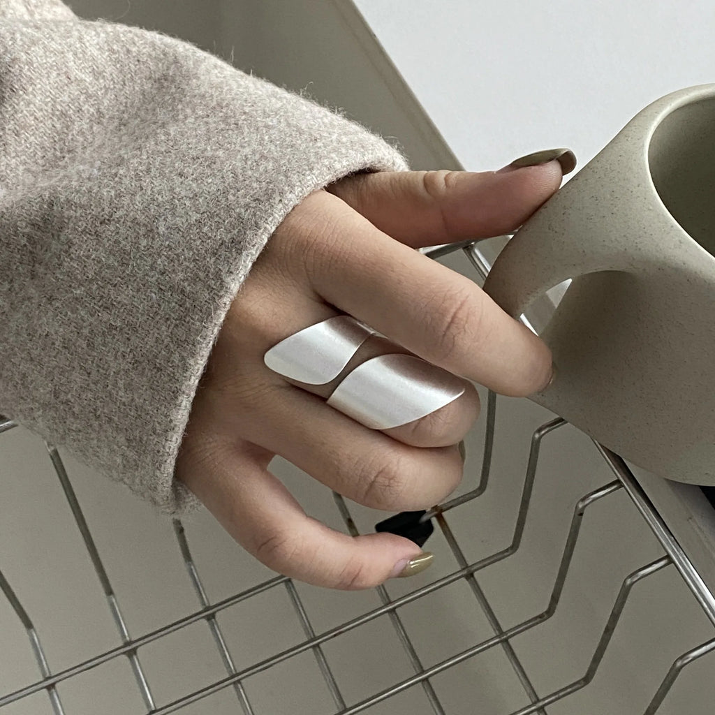 Woman Irregular Opening Rings Smooth Surface Temperament Rings for Outgoing Dress Matching