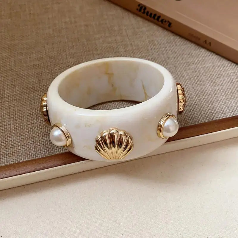 Bohemian Shell Resin Braclets For Women Geometric Hyperbole Vintage Bangles Jewelry Fashion Elegant Acrylic Pulseras