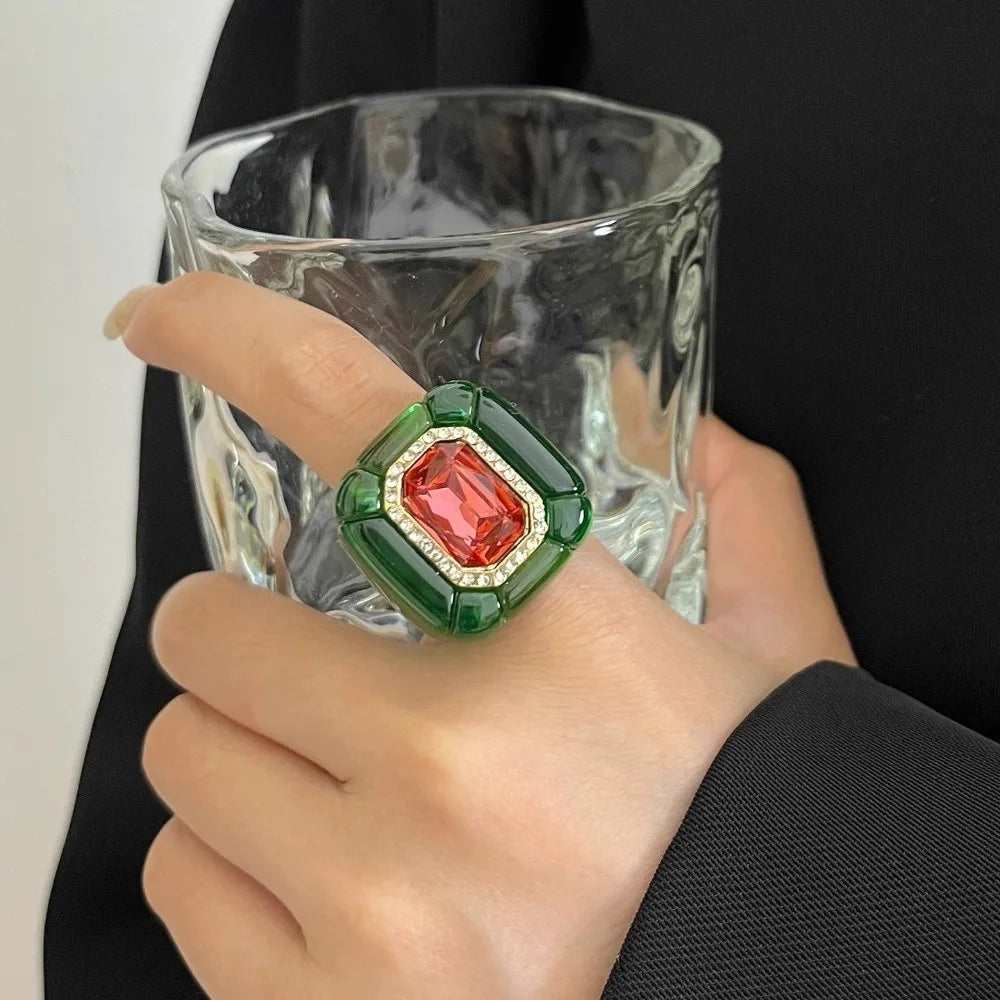 Colorful Rhinestones Rings Woman Geometric Forefinger Anillos Mujer Palace Style Vintage Elegant Jewelry Three-dimensional Ring