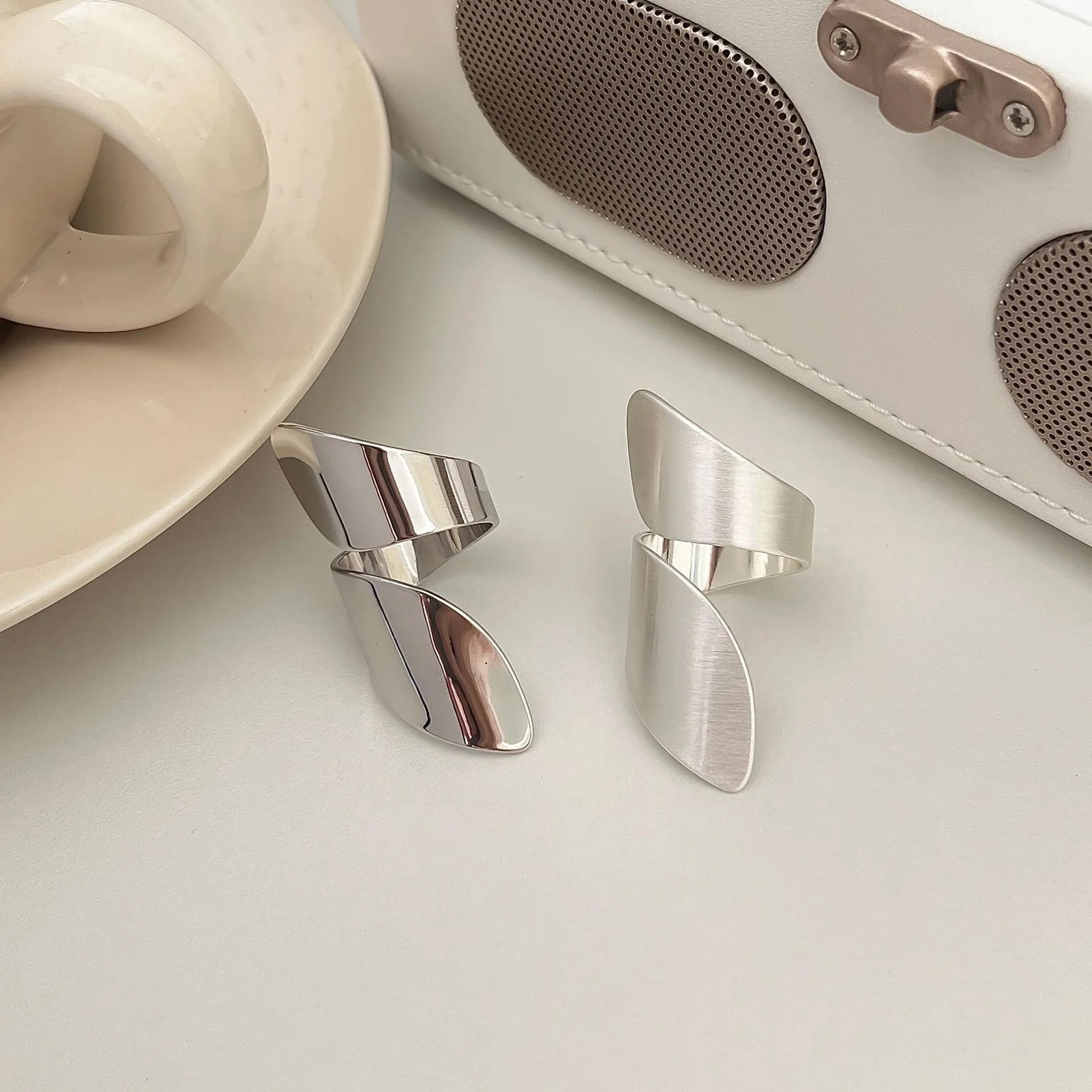 Woman Irregular Opening Rings Smooth Surface Temperament Rings for Outgoing Dress Matching