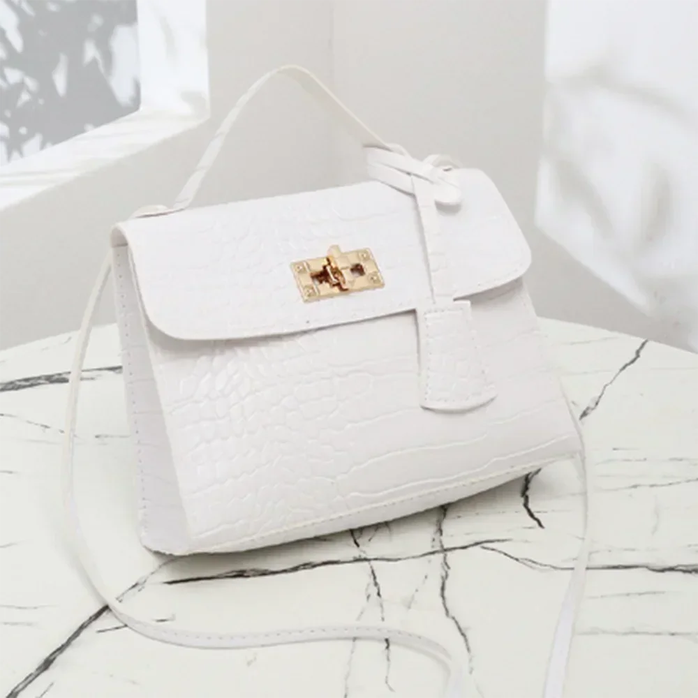 Hand Bags for Women. This Set of Women's Bags for 2024 Is a Great Combination of Style and Functionali Bag Messenger Handbags