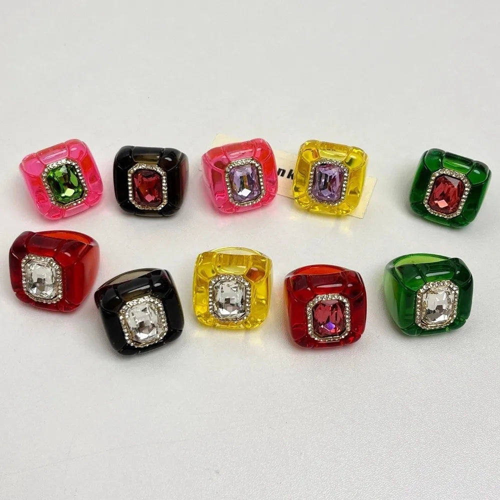 Colorful Rhinestones Rings Woman Geometric Forefinger Anillos Mujer Palace Style Vintage Elegant Jewelry Three-dimensional Ring